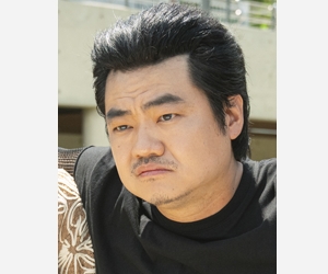 シン・ミンジェ